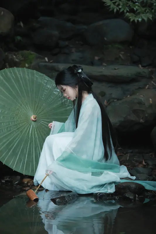[YITUYU艺图语]2025.02.21 南风未起 nana 10